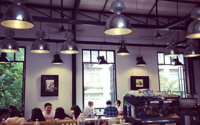 Lắp đặt đèn trang trí quán cafe tại Cần Thơ